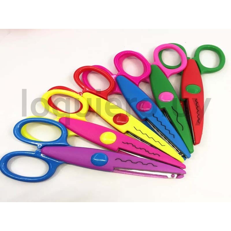Tijera infantil Zig Zag       .