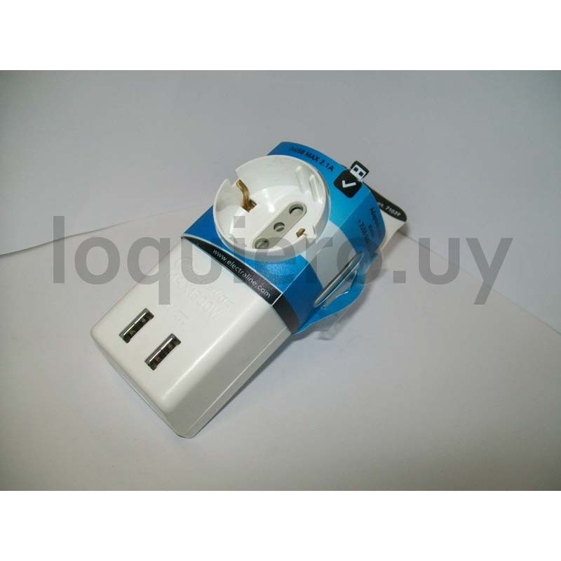 Adaptador Triple/Schuko + 2USB.