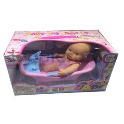 Bebé con bañito en caja       .