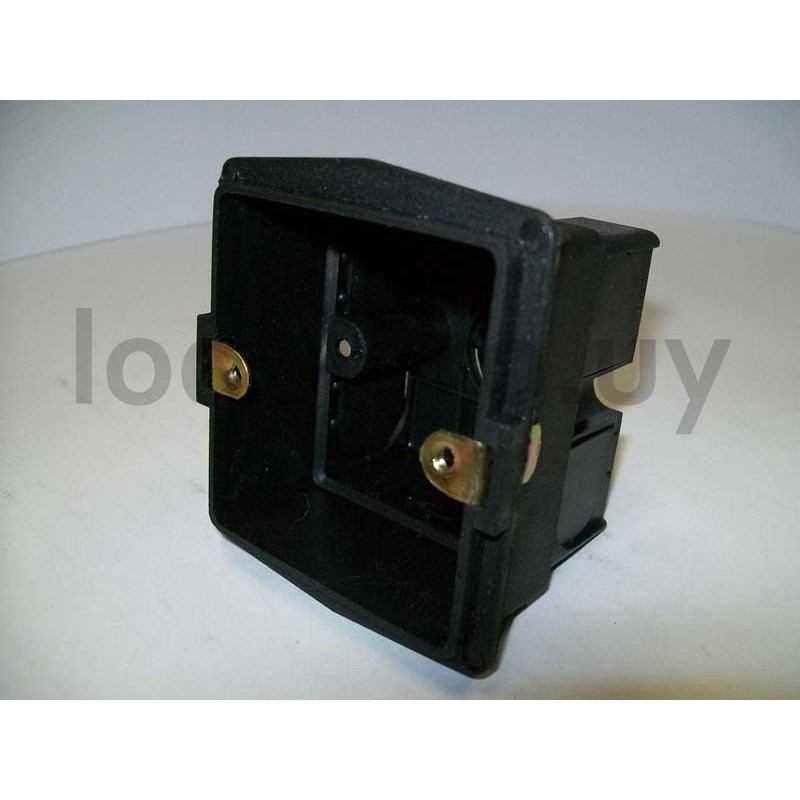 Caja brazo negra plástico     .