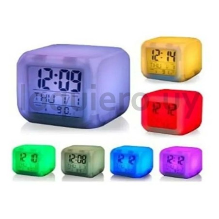 Reloj despertador cubo        .