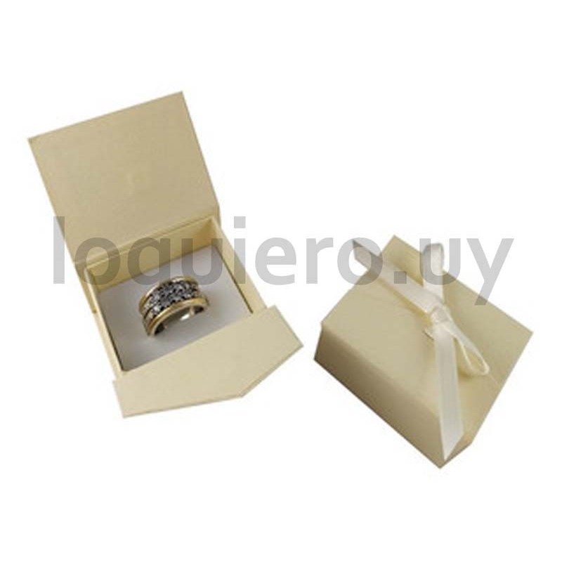 Caja p/ caravanas / anillos   .