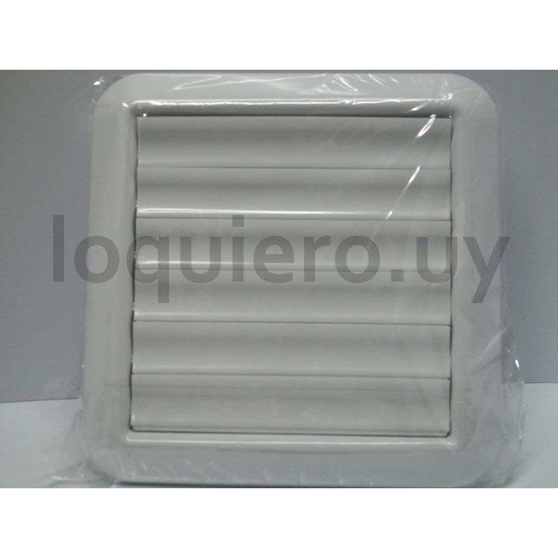 Tapa plástica extractor 18x18 .